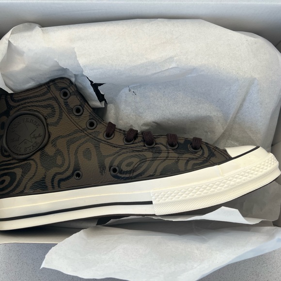 Limited, edition, Willy, Wonka, converse shoes - Picture 1 of 3